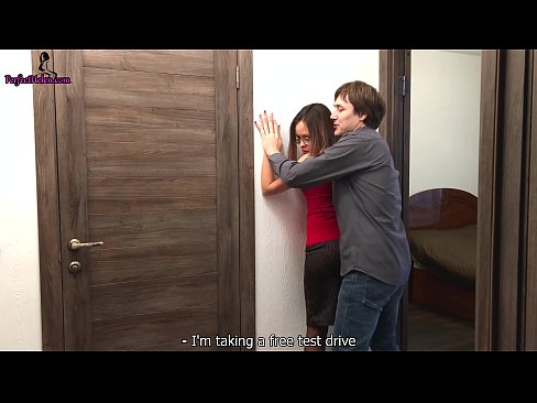 ❤️ Сэксуальны рыэлтар пачуццёва тузае шапіках і трахаецца, прадаючы сваю кватэру - Крэмпай ❤ Сэкс-відэа у порна be.eggporncomics.ru ❌